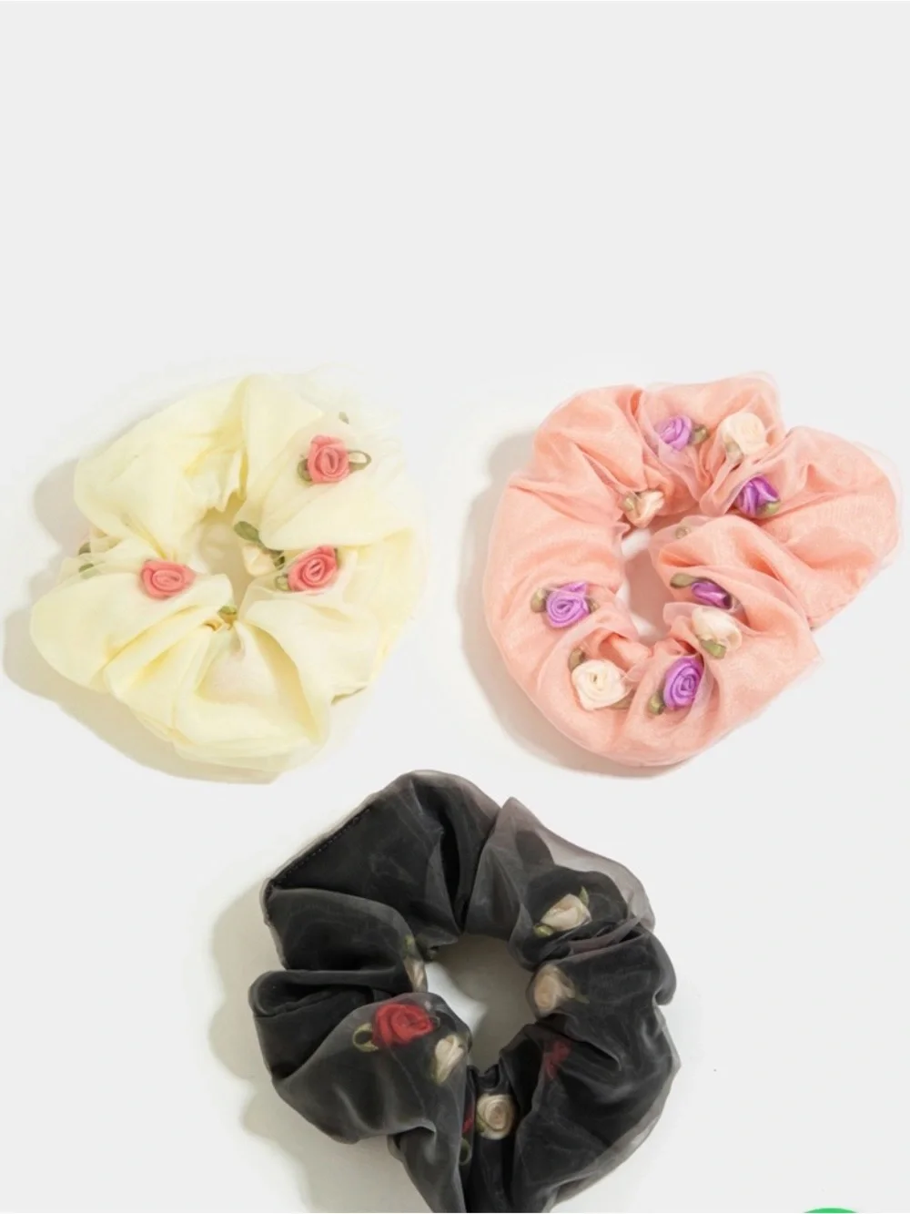 Floral Rose Appliqué Scrunchie Set - Black, Peach, Cream